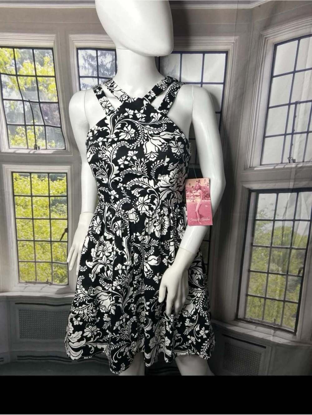 Emerald Sundae Juniors 1 Black White Floral Double Strap Fit Flare Dress NWT